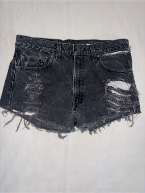 Vintage 1993 made in USA Levi’s Jorts